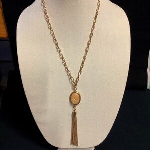 Vintage Gold Tone Necklace